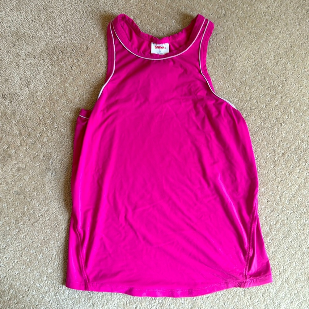 Wilson Fieldhouse Fuchsia Tank Light